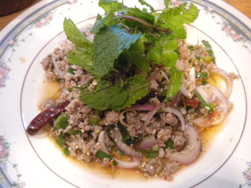 Lard Na - minced beef and onion salad with chilies