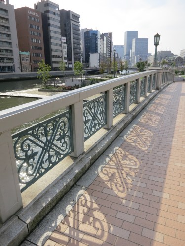 Nakanoshima Park 7 - Shadows on Bridge