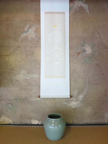 Shoren-in Temple 6 - Scroll in alcove