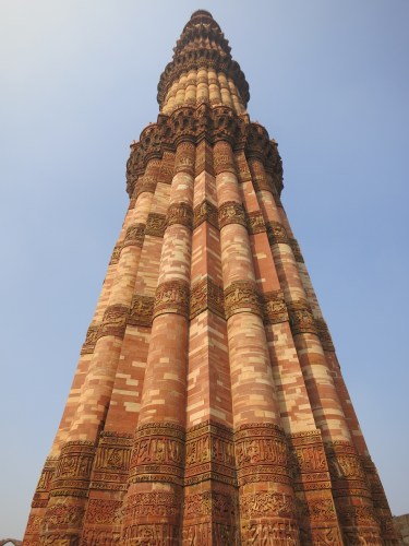 Qutub Minar 29 - Looking up at Pillar