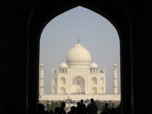 Then the goosebumps come when you finally catch a glimspe of the Taj Mahal itself through the gateway's arch