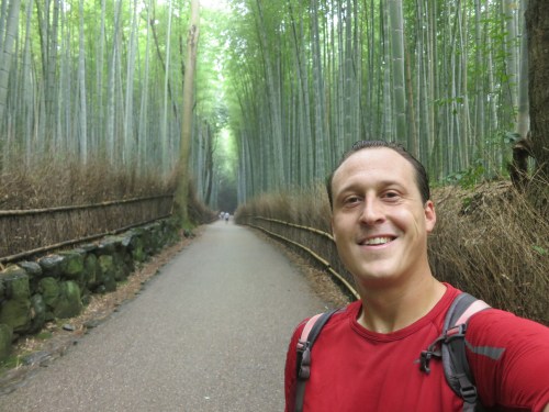 Since it's been a few months, I felt it was time to selflessly plaster up another self-portrait (and check out that short hair, too!)