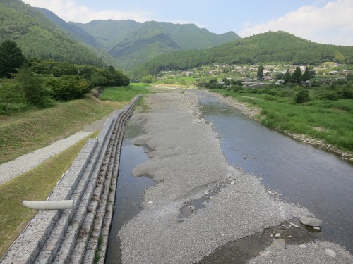 The town of Chikatsuyu, where most hikers choose to stop and rest for the night.  I, however, was stubborn, thought, “What’s a few more miles?” and chose to book my accommodation a few more miles down the trail (and over a few more mountains).  Needless to say, my hubris was too great, and I was running on less than fumes by the time I stumbled into my lodge