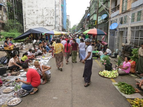 The morning market along 42nd Street