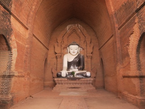 A seated Buddha image inside the Pya-tha-da Pagoda