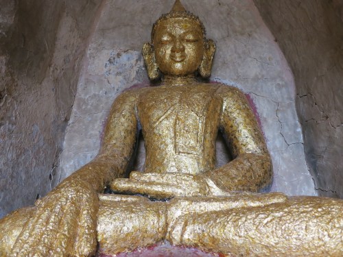 That-byin-hyu Temple 3 - Gold Flake Buddha